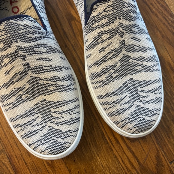 Rothy’s Maritime Tiger Sneaker Slip On Shoes - Picture 3 of 5